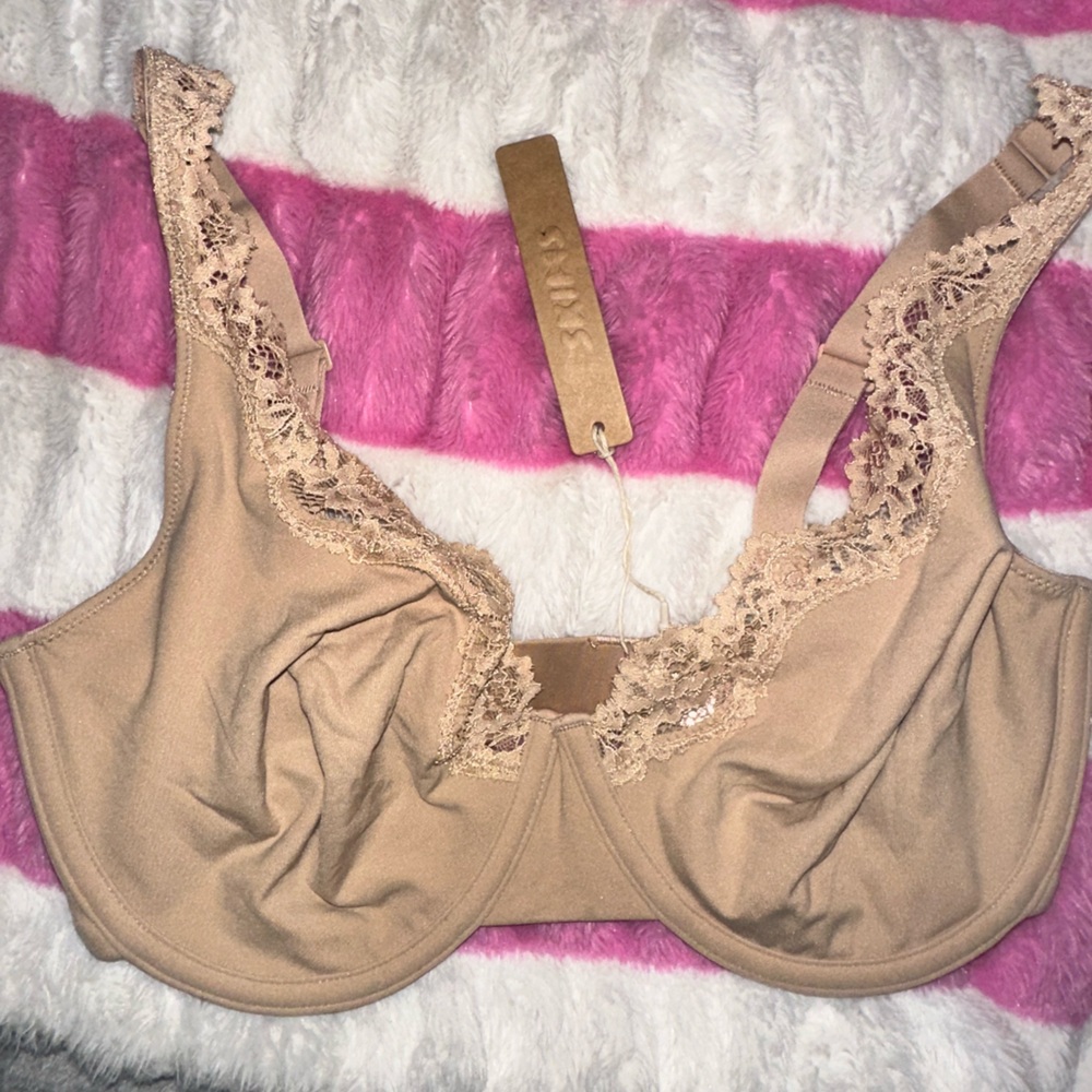 Skims Fits Everybody Lace Unlined Full Coverage Bra Clay - NWT 32DD